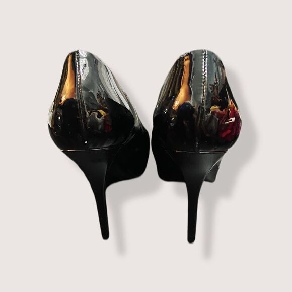 Gucci Black Patent Leather Stilettos - Picture 3 of 5